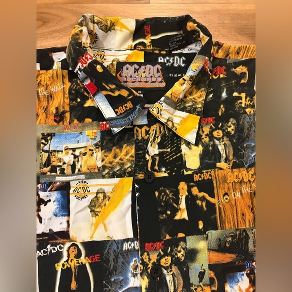AC/DC Rockware by Dragonfly Clothing Button Down Short Sleeve Shirt - Size XL - Picture 3 of 7